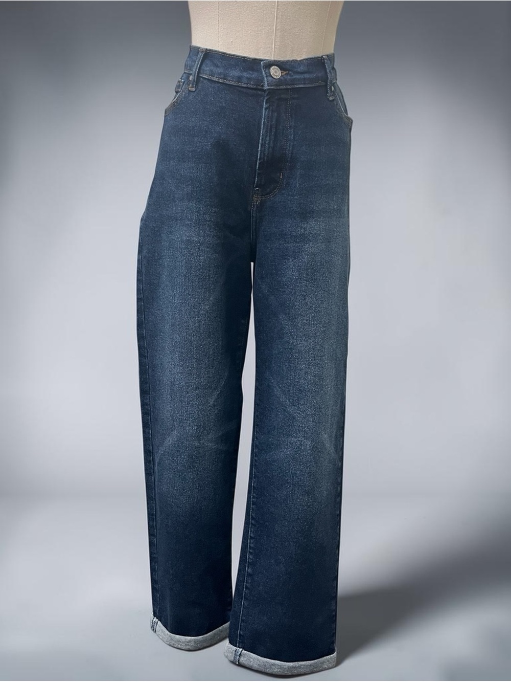*LIKE NEW* Grace & LaceClassic Wide-Leg womens Jeans - Dark Blue